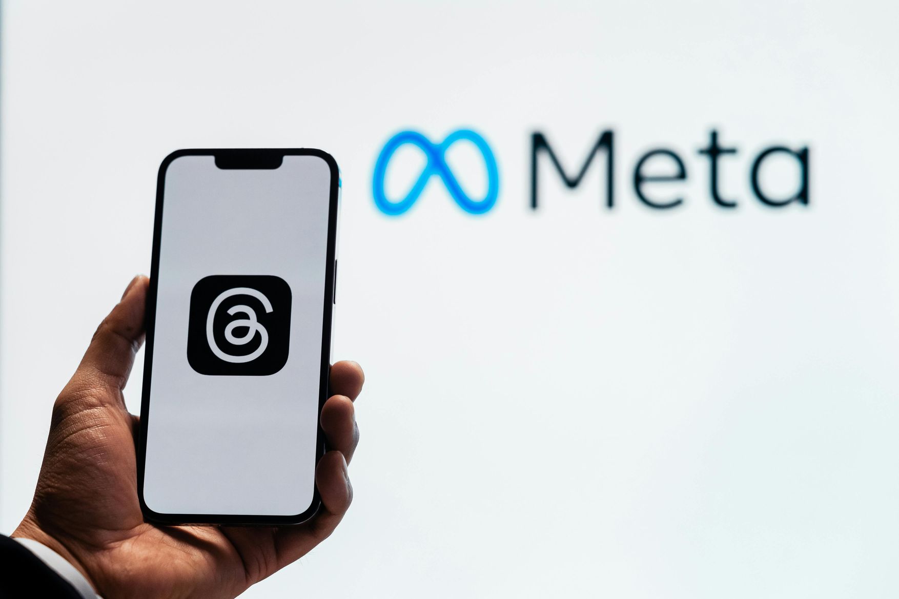 Mastering the Meta Software Engineer Interview: Questions, Process, and Expert Tips for Preparation